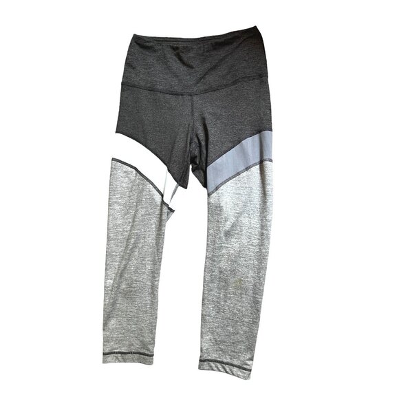 Yogalicious Capri Workout Leggings Sz Small Grey Blue and White w/ Waist Pocket - Picture 5 of 6